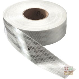 PELLICOLA RIFRANGENTE SCOTCHLITE DIAMOND GRADE  PER SUPERFICI RIGIDE CAMION CASSONATI PELLICOLA RIFRANGENTE SCOTCHLITE DIAMOND GRADE PER SUPERFICI