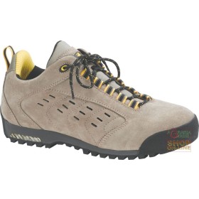 SCARPA BASSA IN CROSTA SCAMOSCIATA  TRAFORATA  SUOLA IN GOMMA NITRILICA SCARPA BASSA IN CROSTA SCAMOSCIATA TRAFORATA SUOLA IN GOMMA