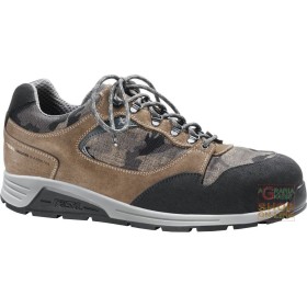 SCARPA BASSA IN CROSTA BOVINA SCAMOSCITA CON INSERTI IN TESSUTO MIMETICO  PUNTALE ALLUMINIO  LAMINA TESSILE SCARPA BASSA IN CROSTA BOVINA SCAMOSCITA CON INSERTI IN TESSUTO