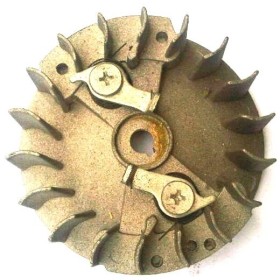 VOLANO PER MOTOSEGA ZENOAH KOMATSU 2500 VIGOR JET SKY HUSQVARNA VOLANO PER MOTOSEGA ZENOAH KOMATSU 2500 VIGOR JET SKY HUSQVARNA