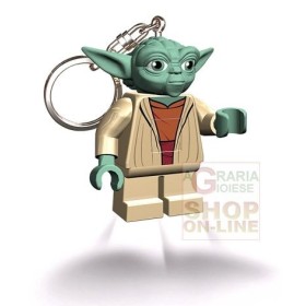 LEGO YOTA DI STAR WARS  FORMATO TORCIA PORTACHIAVI CON CATENELLA E ANELLO LEGO YOTA DI STAR WARS FORMATO TORCIA PORTACHIAVI CON CATENELLA