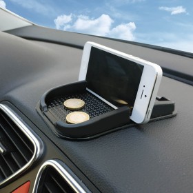 TAPPETINO ANTISCIVOLO PORTACELLULARE E TABLET CON BORDI RIALZATI TAPPETINO ANTISCIVOLO PORTACELLULARE E TABLET CON BORDI RIALZATI