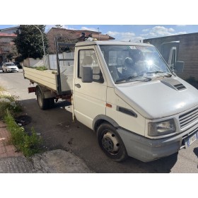 Iveco Daily Turbo 35.10 Ribaltabile con Gru Iveco Daily Turbo 35.10 Ribaltabile con Gru