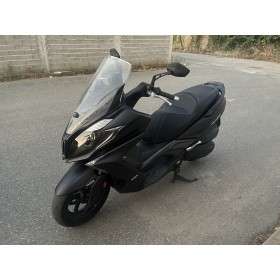 Kymco Downtown 350I blu metallizato con ABS anno 2017 km. 23.000 Kymco Downtown 350I blu metallizato con ABS anno 2017 km. 23.000