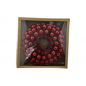 FUORIPORTA CON SFERE PALLINE DI NATALE DIAM. 56 cm. COLORE ROSSO FUORIPORTA CON SFERE PALLINE DI NATALE DIAM. 56 cm. COLORE ROSSO