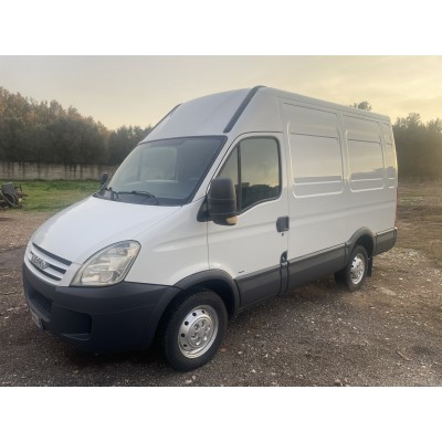 IVECO DAILY 35SE4 FURGONE FURGONATO BIANCO